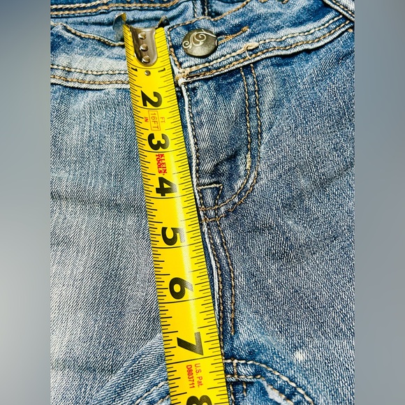 Twentyone Black by Rue 21 low rise skinny jeans distressed - Picture 7 of 9